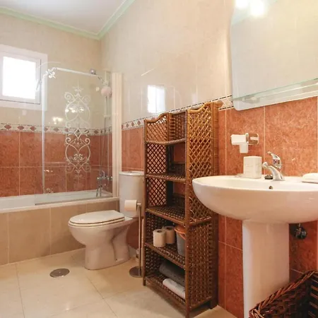 Stunning In Gran Alacant, St, Pola With 2 Bedrooms, Outdoor Swimming Pool And Swimming Pool Puerto Marino